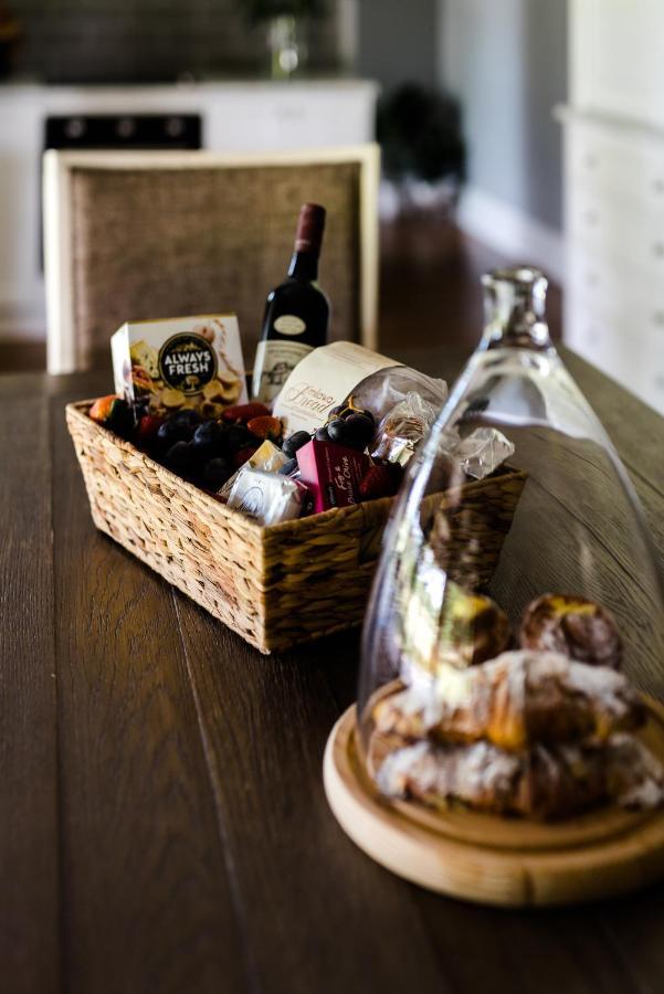 Walnut Tree Cottages Whorouly Экстерьер фото